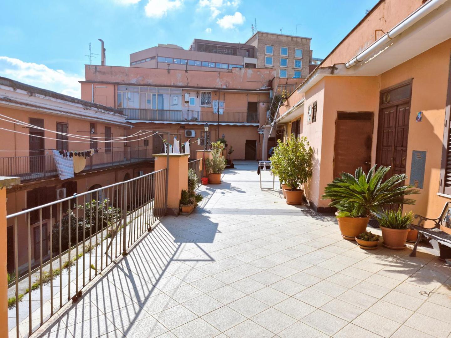 Elegante Con Terrazzino A San Lorenzo Appartement
